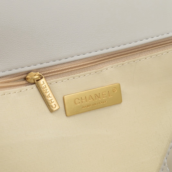 シャネルバッグ全体デザイン